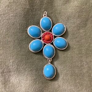 Avon cross necklace light blue with red center other side floral silver #12-32